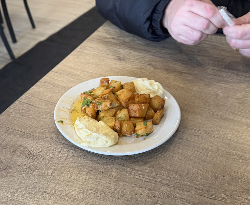 Photo of Shawarma Beirut - 6179 Perth St Unit 500, Richmond, ON K0A 2Z0